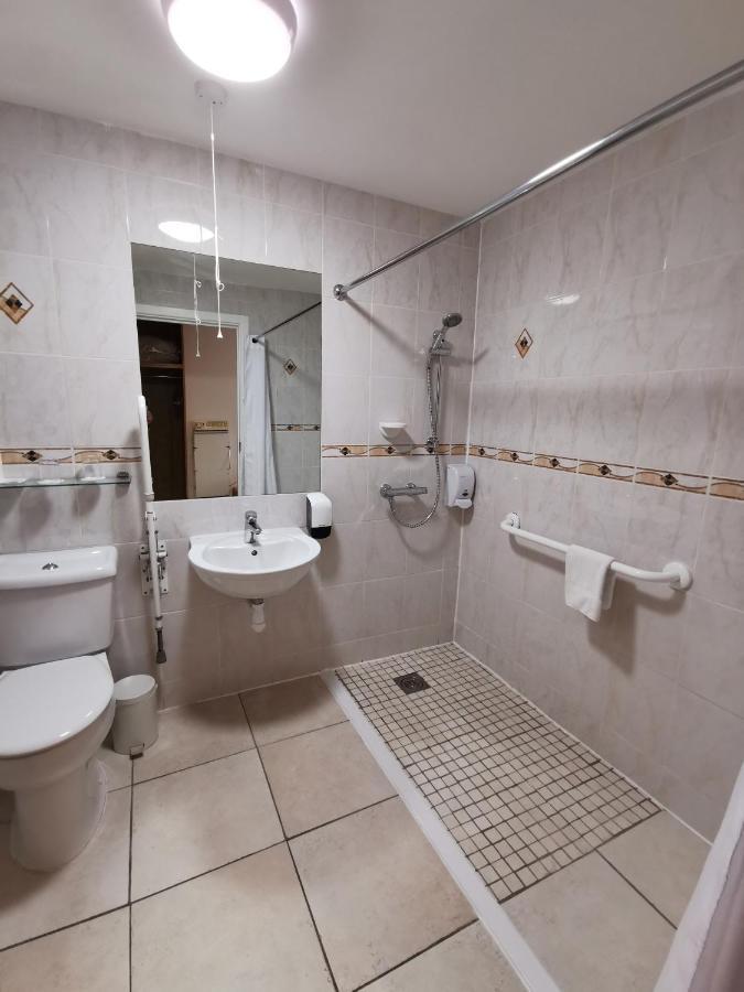 Chichester Park Hotel Екстер'єр фото