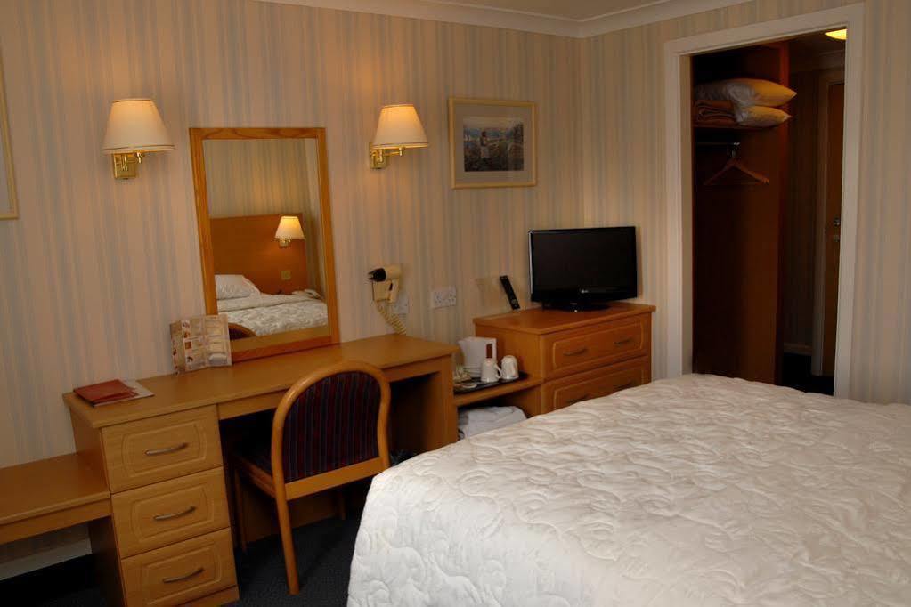 Chichester Park Hotel Екстер'єр фото